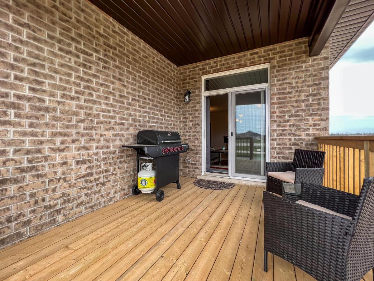 Globalstay New Houses Near Huron Lake Порт-Элджин Экстерьер фото